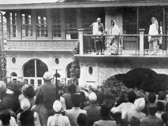 Simla Mourns Gandhi's Assassination - 3
