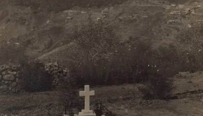 Sanjauli Cemetery - Vinod Bhardwaj